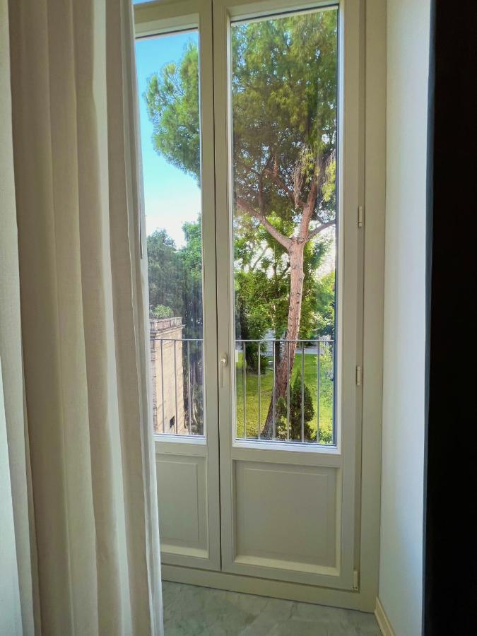 Nove Volte B&B Catania-Fontanarossai nemzetközi repülőtér Kültér fotó