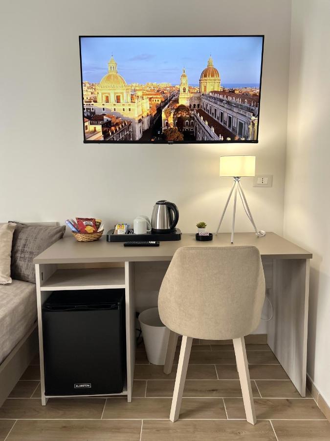 Nove Volte B&B Catania-Fontanarossai nemzetközi repülőtér Kültér fotó