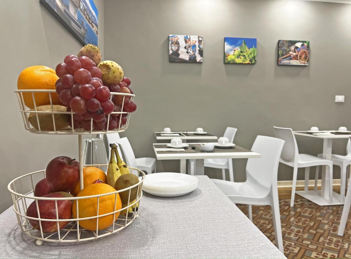 Nove Volte B&B Catania-Fontanarossai nemzetközi repülőtér Kültér fotó