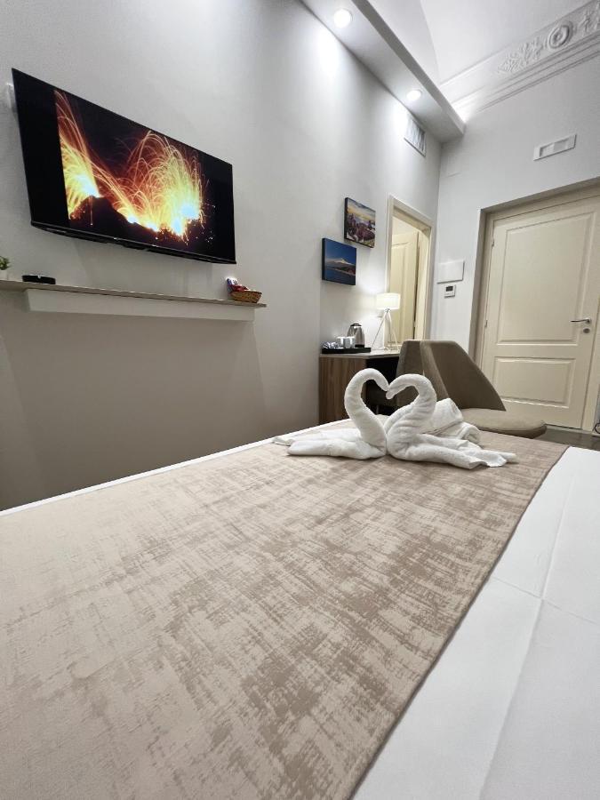 Nove Volte B&B Catania-Fontanarossai nemzetközi repülőtér Kültér fotó